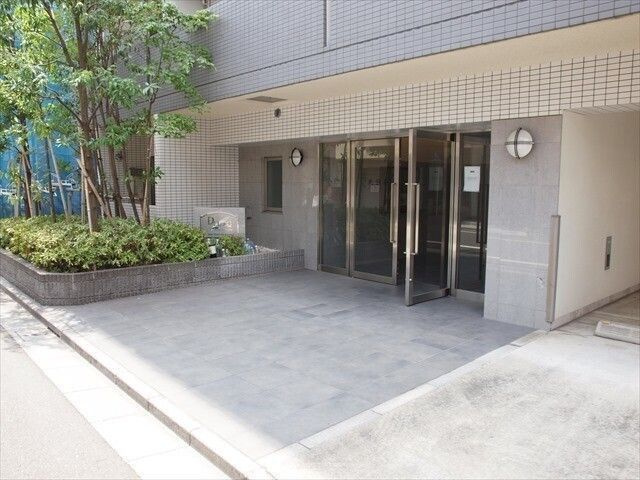 プレール・ドゥーク亀戸のエントランス