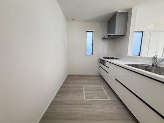 【キッチン】 | 沖縄市知花（全3棟） | ※同仕様写真です