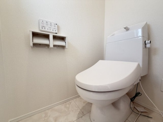 【トイレ】 | 沖縄市知花（全3棟） | ※同仕様写真です