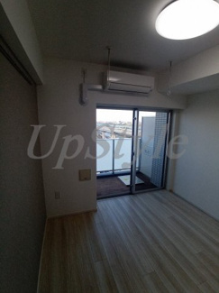 【居間・リビング】 | ラドゥセール四ツ木ウエスト