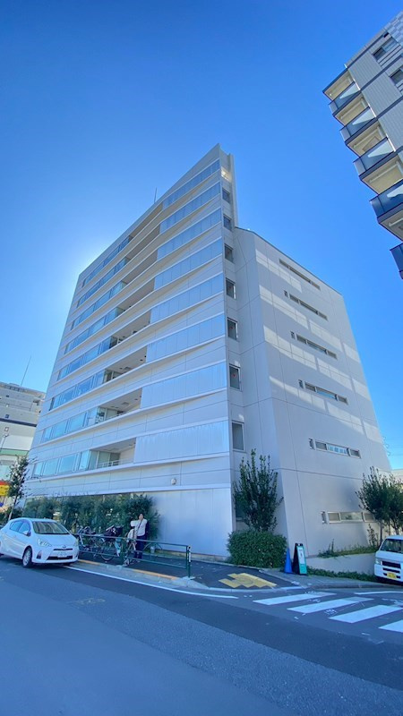 イプセ学芸大学の外観