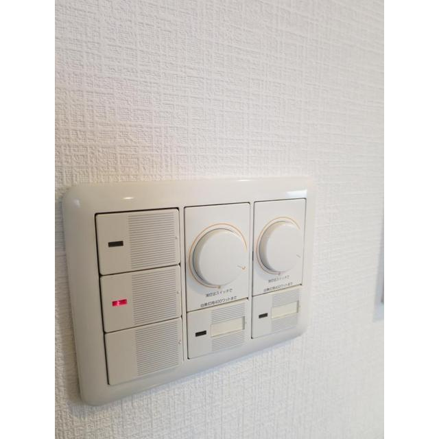 イプセ学芸大学の設備