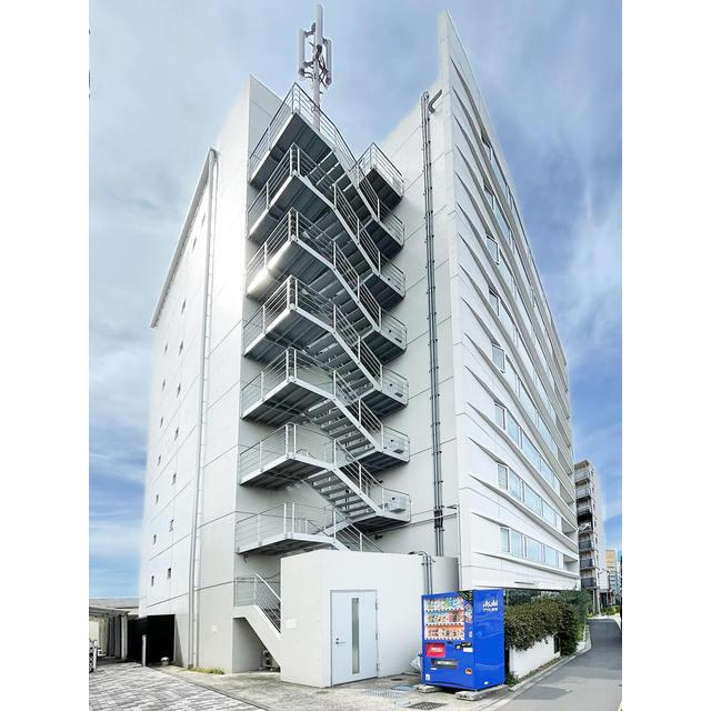 イプセ学芸大学の外観