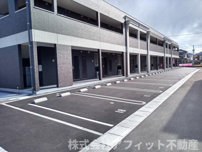 【駐車場】 | リヴソレイユ