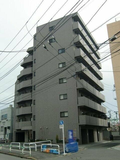 ルーブル王子の外観