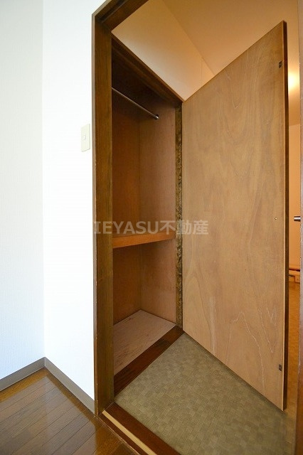 広島市中区富士見町の賃貸マンションの収納|収納豊富です