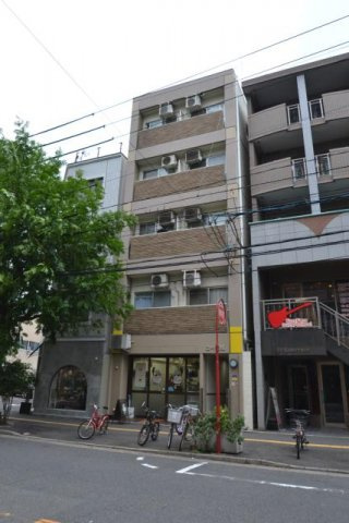 広島市中区富士見町の賃貸マンションの外観|落ち着いた雰囲気の外観です