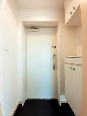 ラグビアンカ大和町の玄関