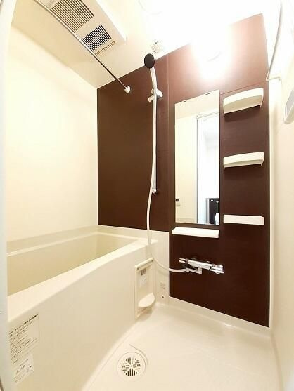 ラグビアンカ大和町の浴室
