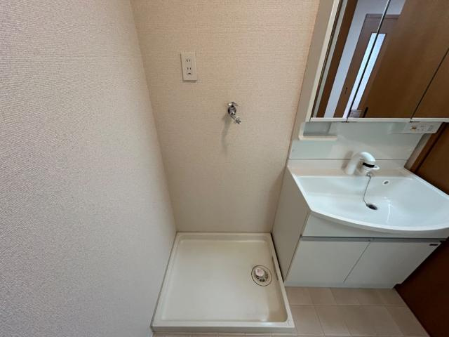 サンタ　ピュアリのその他|洗濯機置場