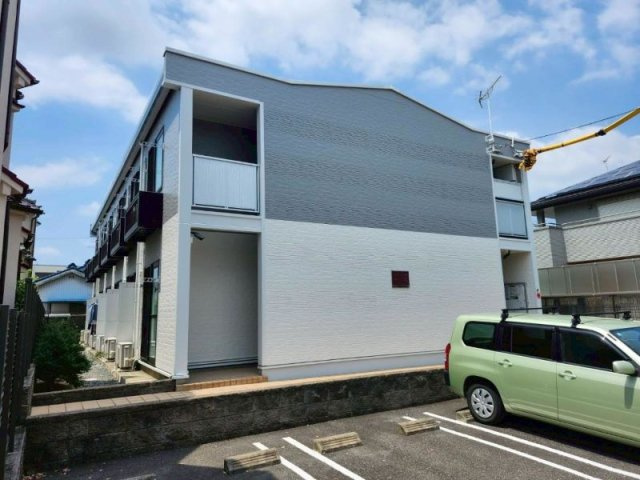 レオパレス猪之越