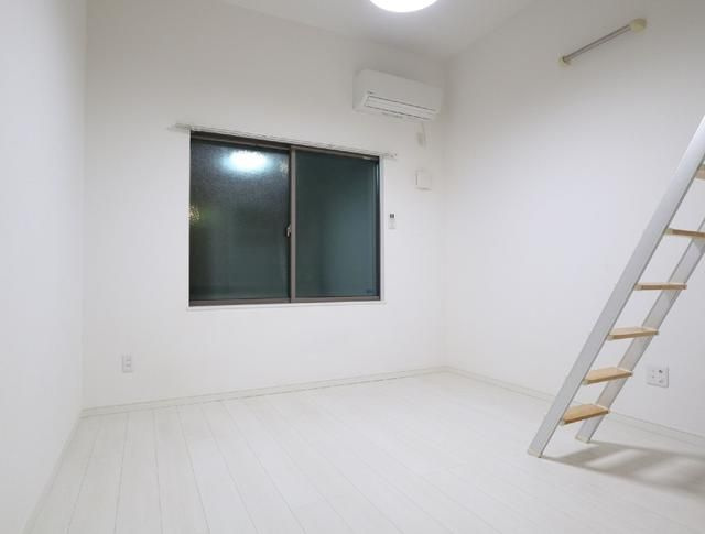 フォーリア加賀の寝室