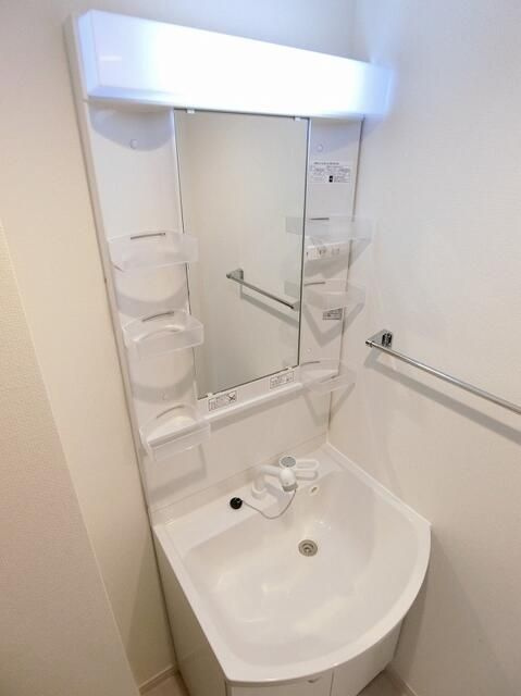 リブリ・ハートポートⅢの独立洗面台