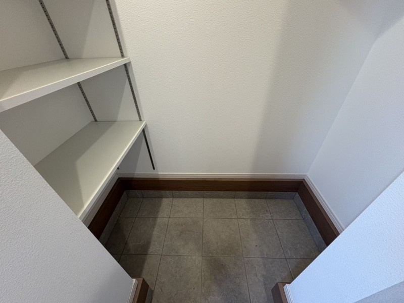 松山市空港通二丁目のその他