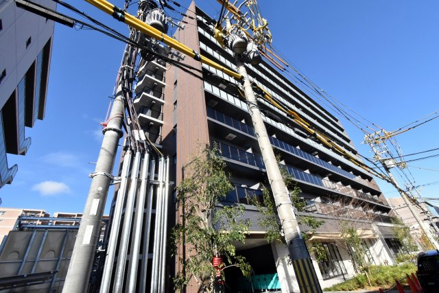 フレンシア西宮北口の外観