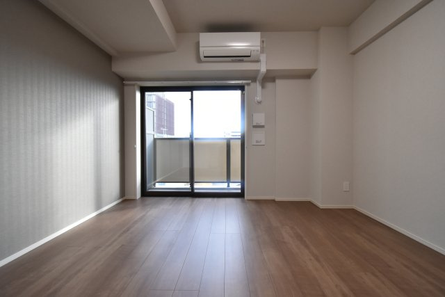 フレンシア西宮北口の居間・リビング