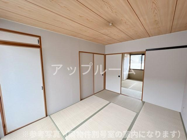 ファミール菅大臣の内装