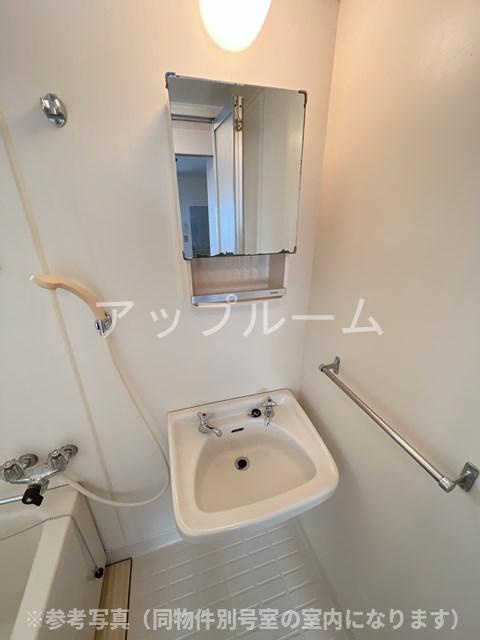 ファミール菅大臣の洗面所