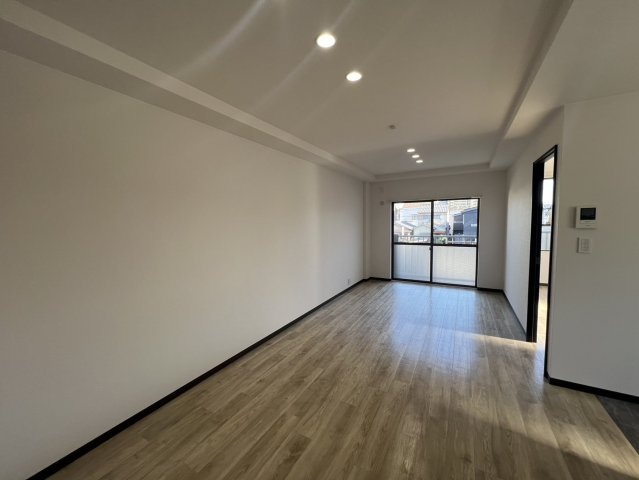 メゾンあづまの居間・リビング