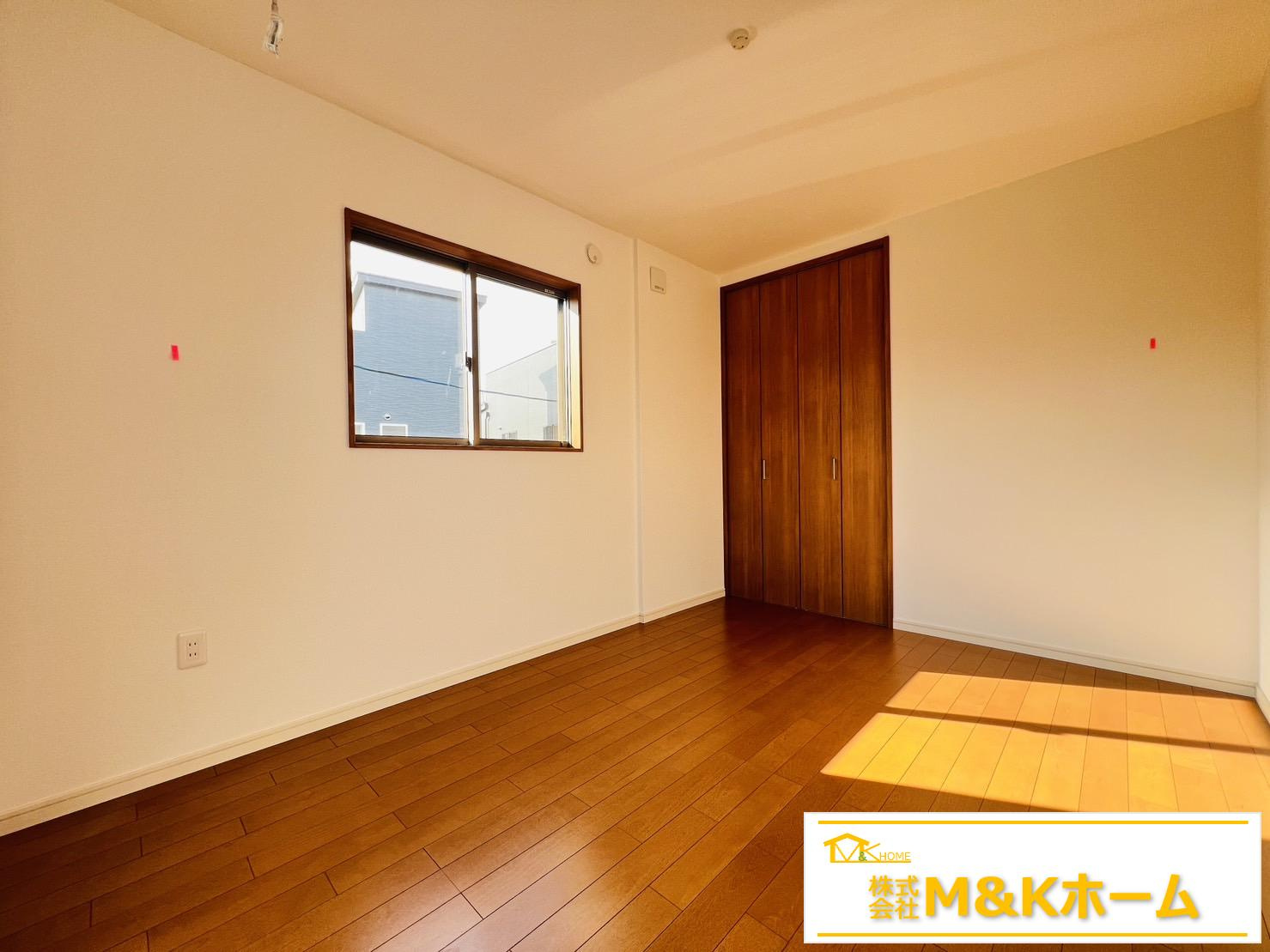 知多市新知字永井　全3棟　1号棟の洋室|洋室　陽当り良好☆