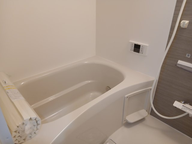 Pinot noir(ピノ・ノワール)の浴室