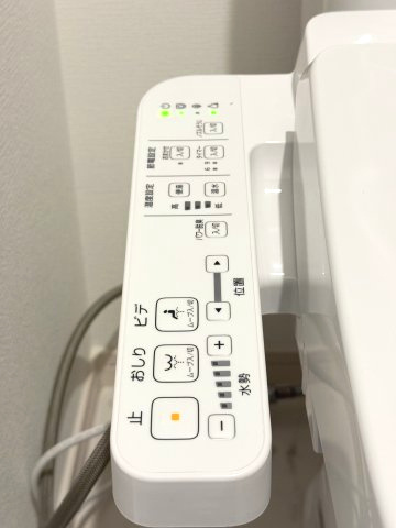 ポラリス鳥栖駅南のトイレ|温水洗浄便座ついています