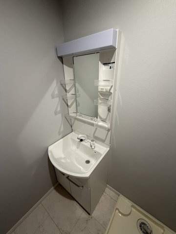 AJ新津田沼の独立洗面台