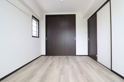 【洋室】 | アリビオ南城