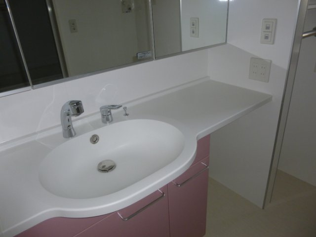 アーキタイプマイハマの洗面所