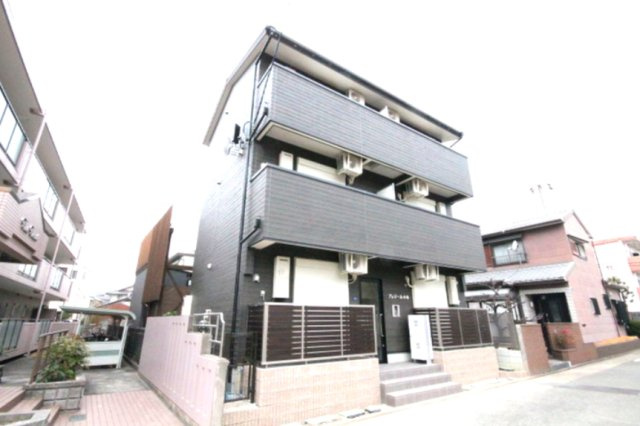 プレジール小本