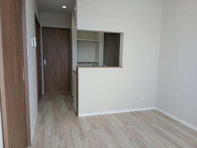 Pinot noir(ピノ・ノワール)の居間・リビング