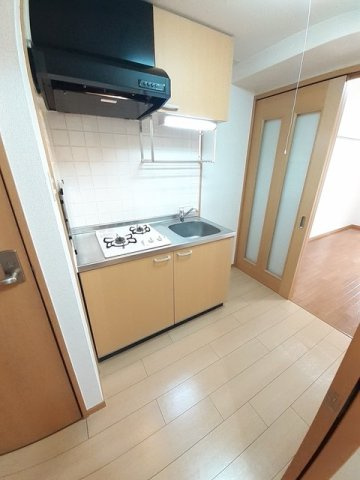 アヴニール東雲のキッチン|使いやすいキッチンです