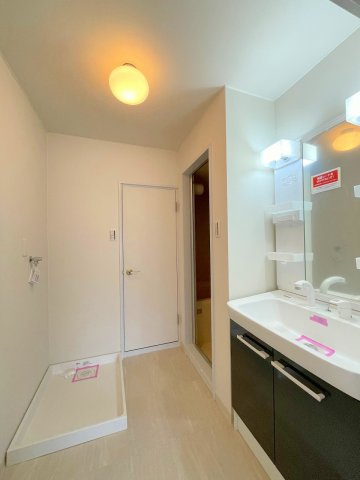 アルティメイトビル落合の洗面所|使いやすい洗面所です