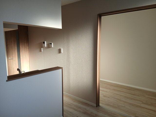 Pinot noir(ピノ・ノワール)の居間・リビング