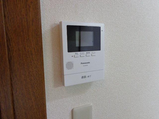 エスポアロイヤルの内装|カメラ付インターホン