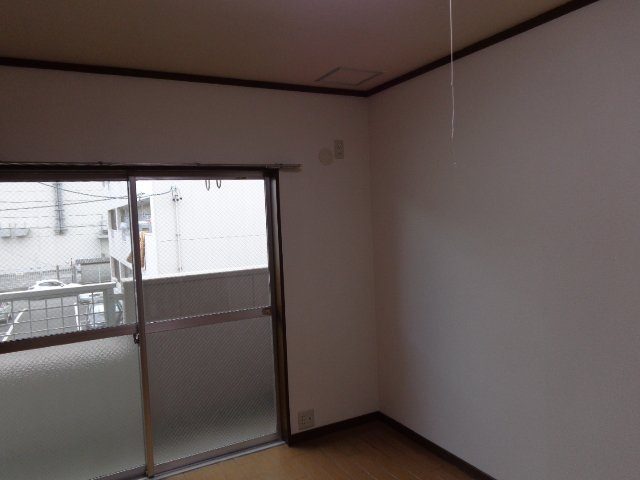 エスポアロイヤルの内装|南洋間