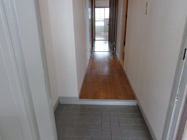 エスポアロイヤルの玄関|玄関