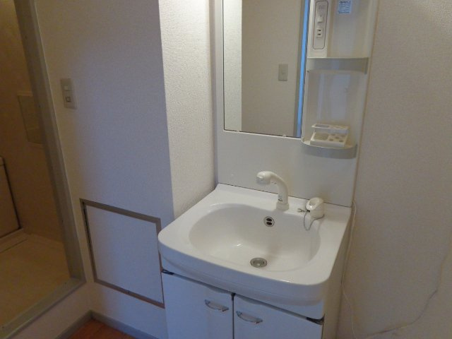 エスポアロイヤルの洗面所|洗髪洗面化粧台