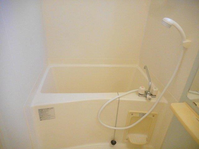 ボンヌ　シャンス　ｆの浴室