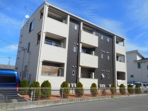 ファミール神郷　Ⅱの外観