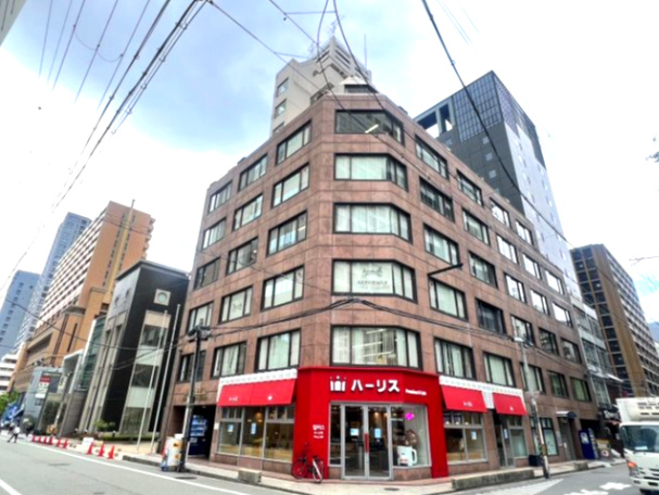 本町明大ビルの外観