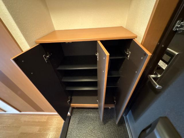 ハッピースタイルＢの玄関|シューズボックス