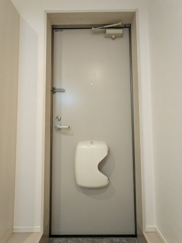 ハーモニーテラス松園の玄関