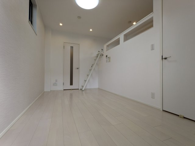 スカイキャッスルⅡの洋室