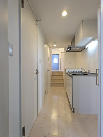 ハーモニーブリッジ桜山の玄関|103号室