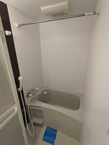 ハーモニーブリッジ桜山の浴室|103号室