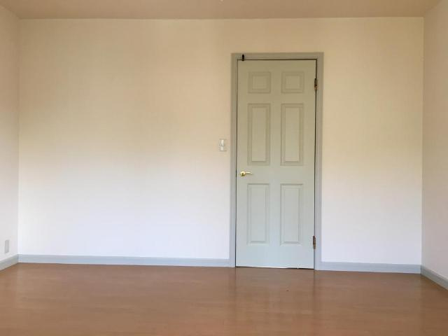 クローバーヒルの内装|洋室