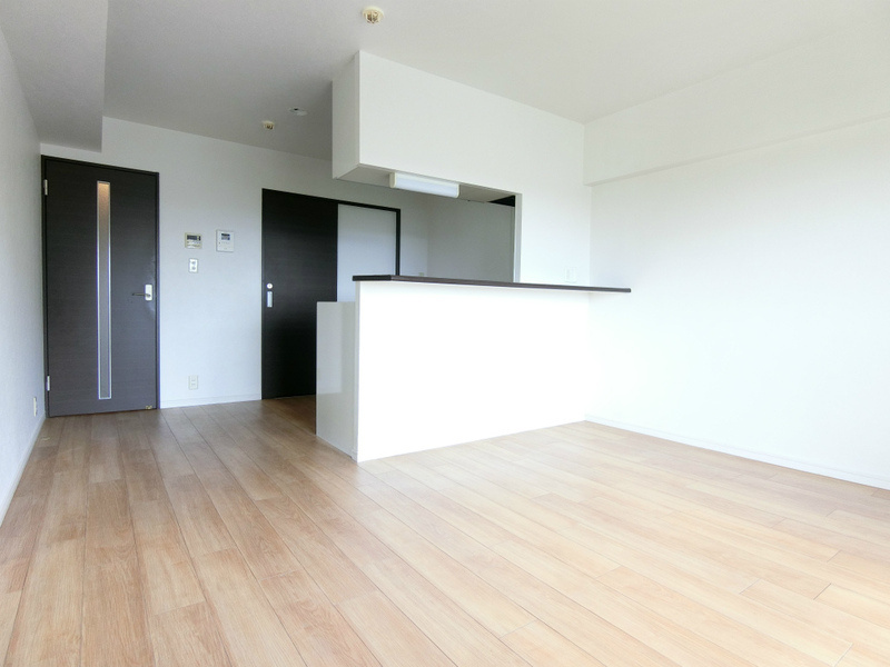 サンシャイン八城の居間・リビング