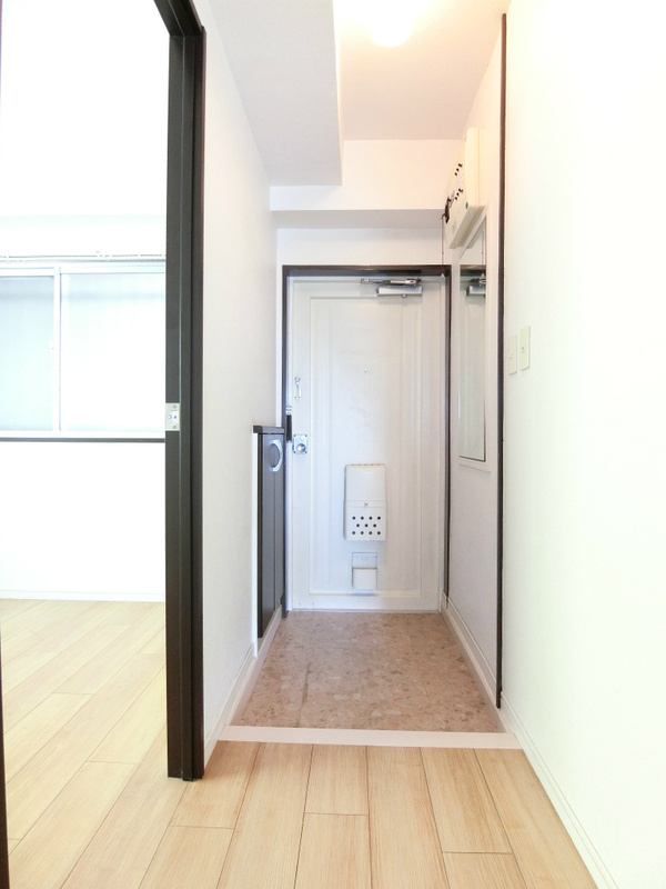 サンシャイン八城の玄関