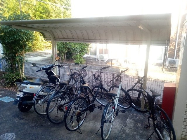 レオパレスリバーサイド室町のその他